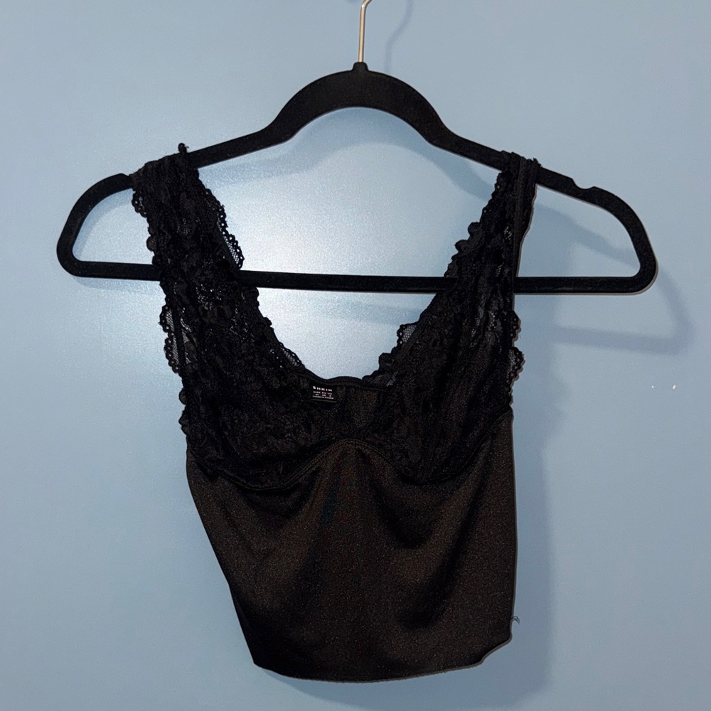 SHEIN Black Lace Trim Tank Top